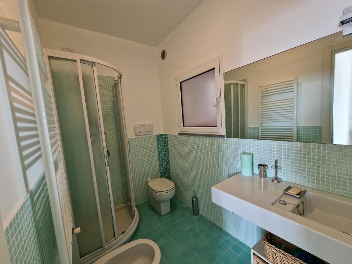 Appartamento In Villa Mimosa Черво Екстериор снимка
