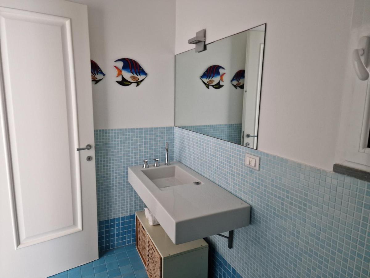 Appartamento In Villa Mimosa Черво Екстериор снимка